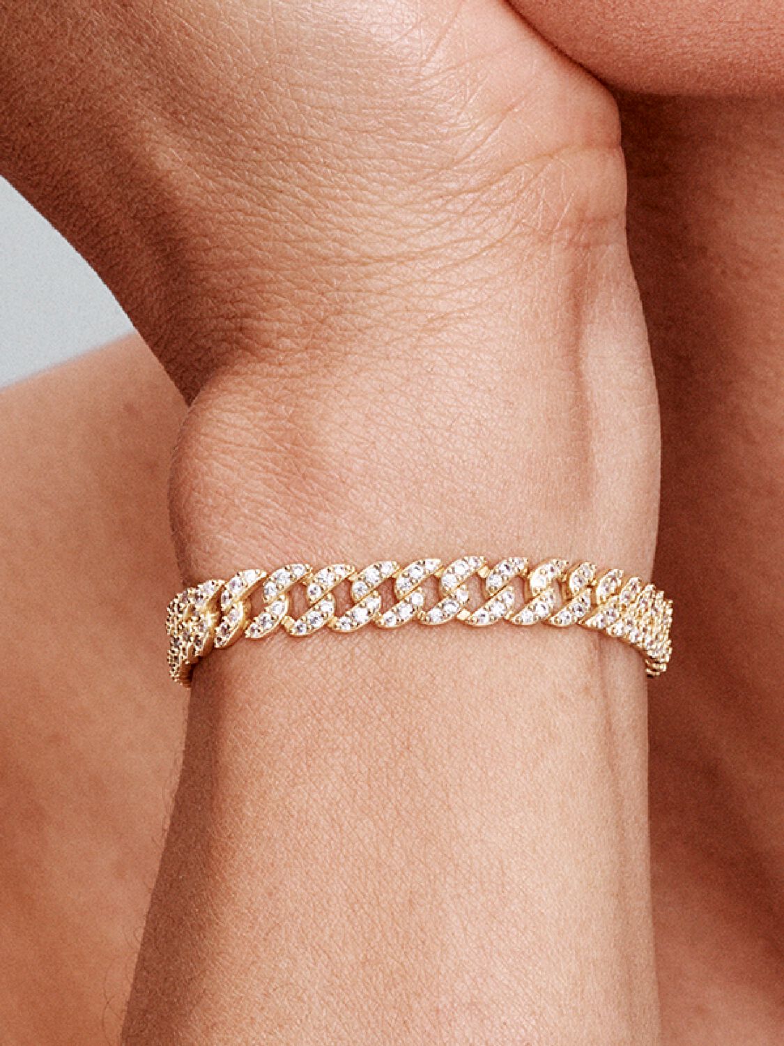 Cuban Link Bracelet in Gold
