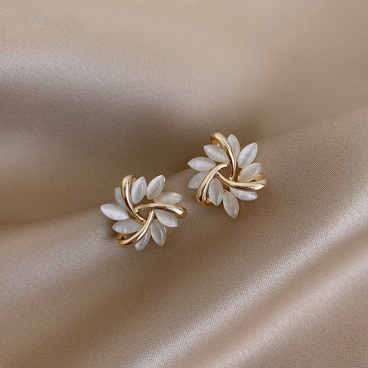 Tori™ – Curved Stone Flower Earrings