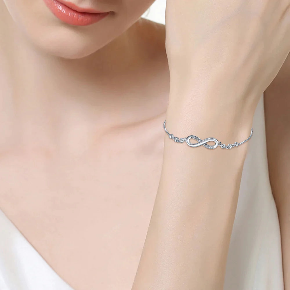 Endless Elegance Bracelet