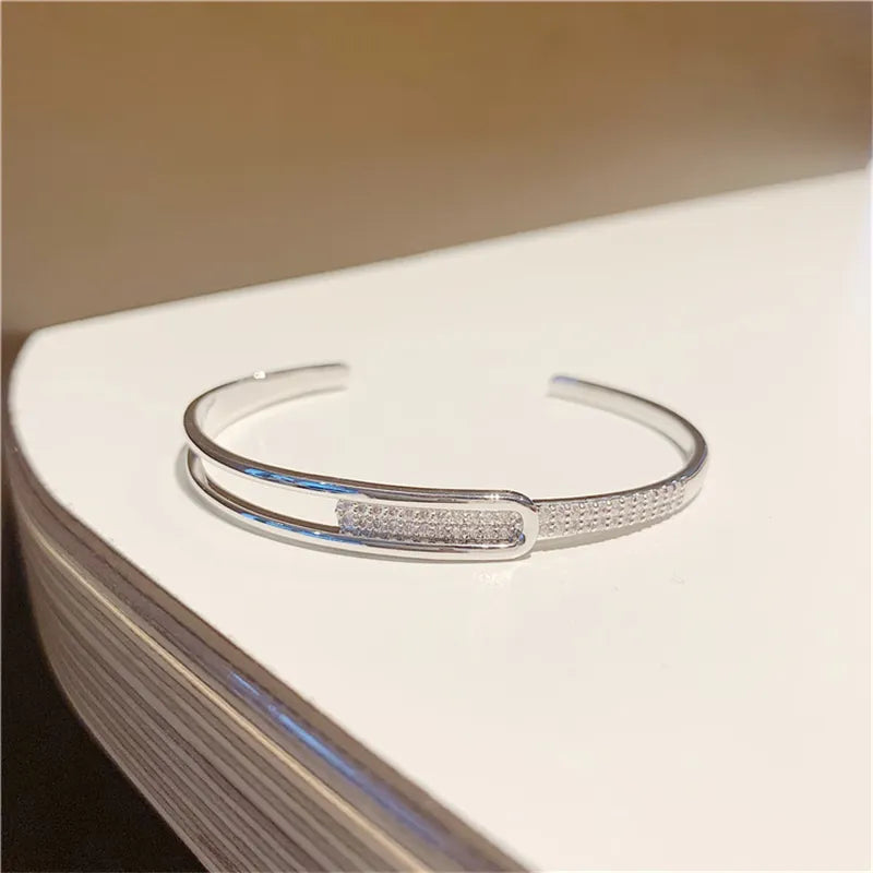 Zirconia Open Cuff – 925 Silver Elegance