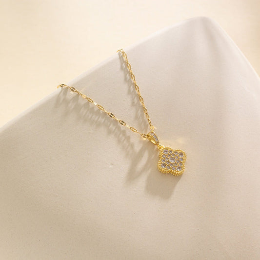 Golden Leaf Clover Necklace