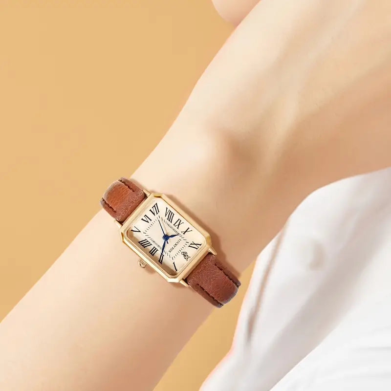 SILVARRA CREST GOLD WATCH