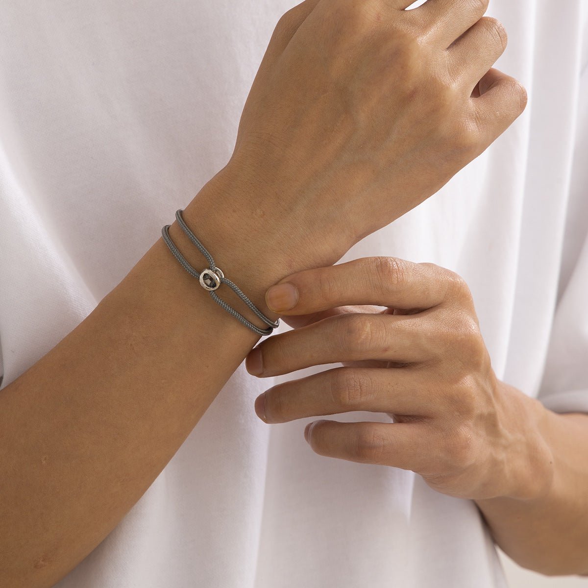 MINIMALIST CORD BRACELET