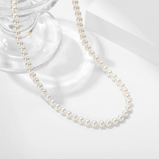 Women’s Pearl Necklace