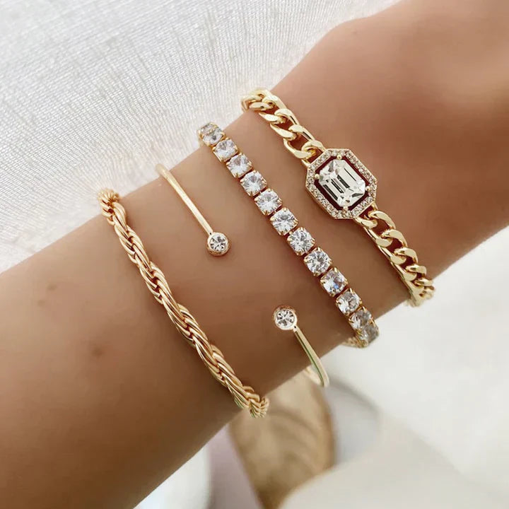 Gold Domitia Calvina Bracelet